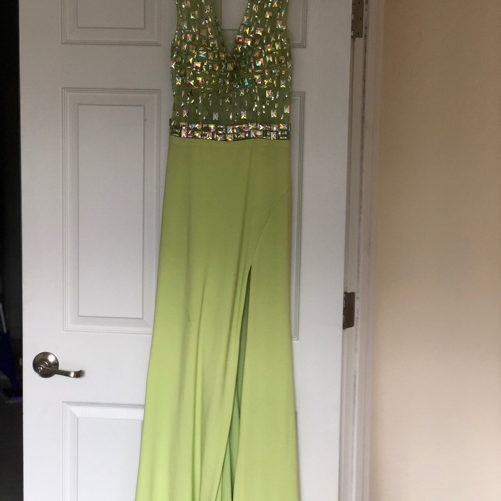 Green evening gown pageant prom dress